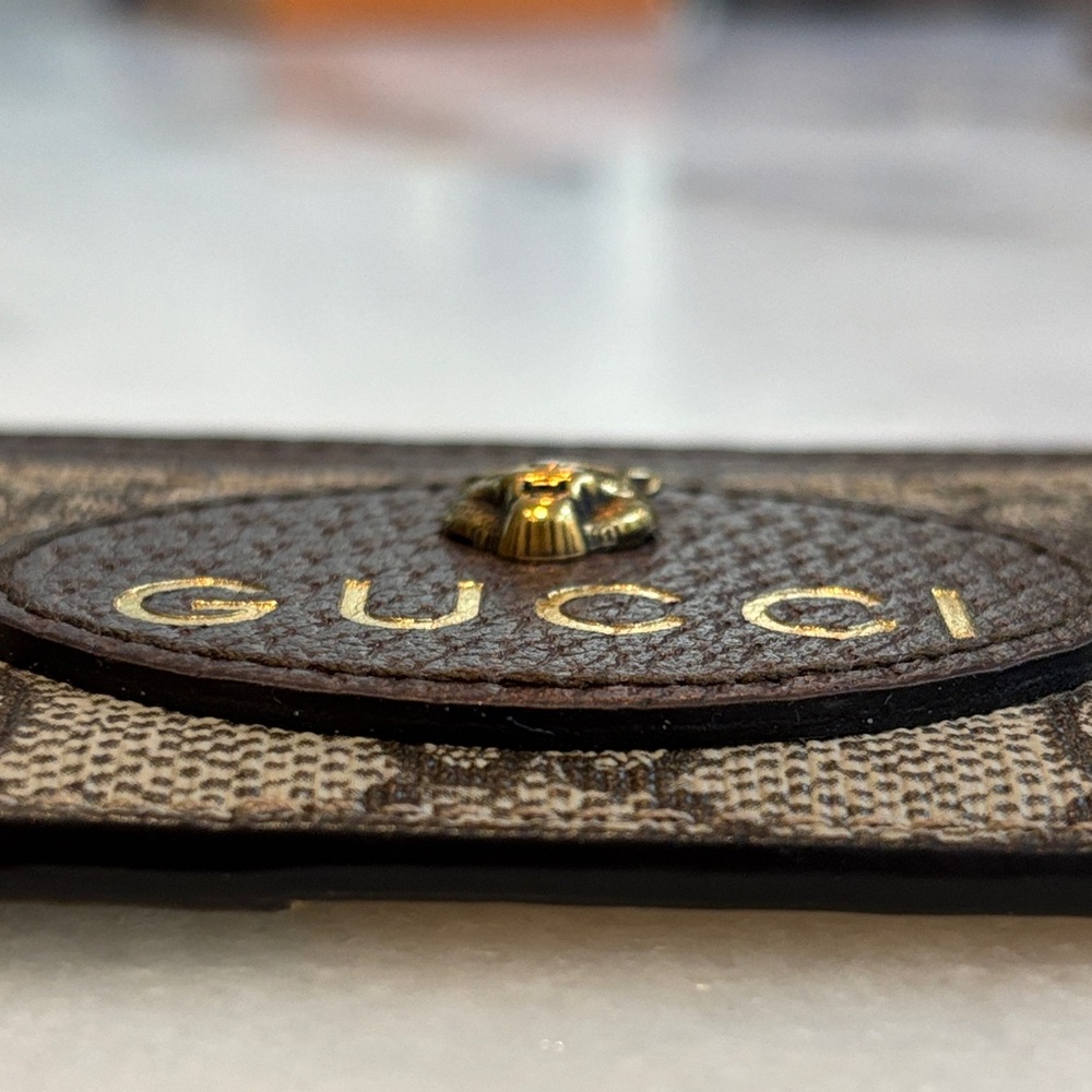 Gucci Brown GG Supreme Card Holder with Gold Cat Logo - Picture 5 of 5